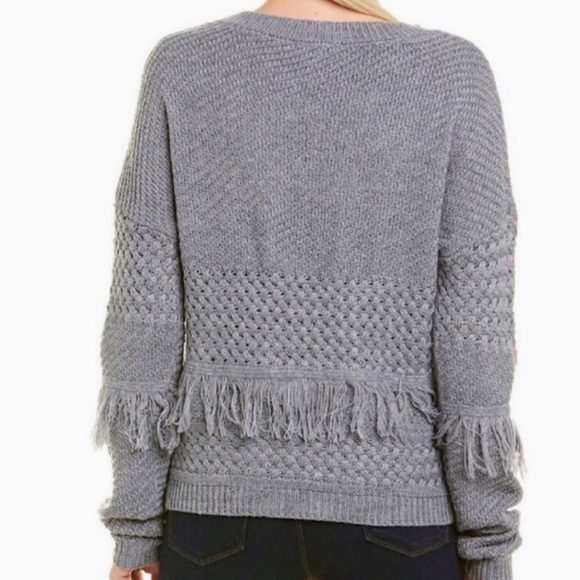BB Dakota Revolve Sweater Gray Fringe Large NWT - Picture 8 of 9